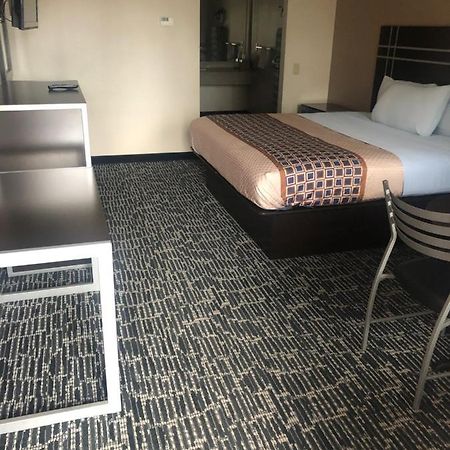 Palace Inn Kingwood Хъмбъл Екстериор снимка